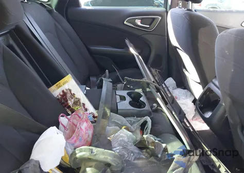 2015 Chrysler 200 Limited from USA, damaged, VIN 1C3CCCAB2FN543551